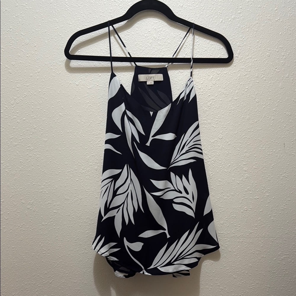 LOFT Black and White Leaf Print Women's Top, Size S